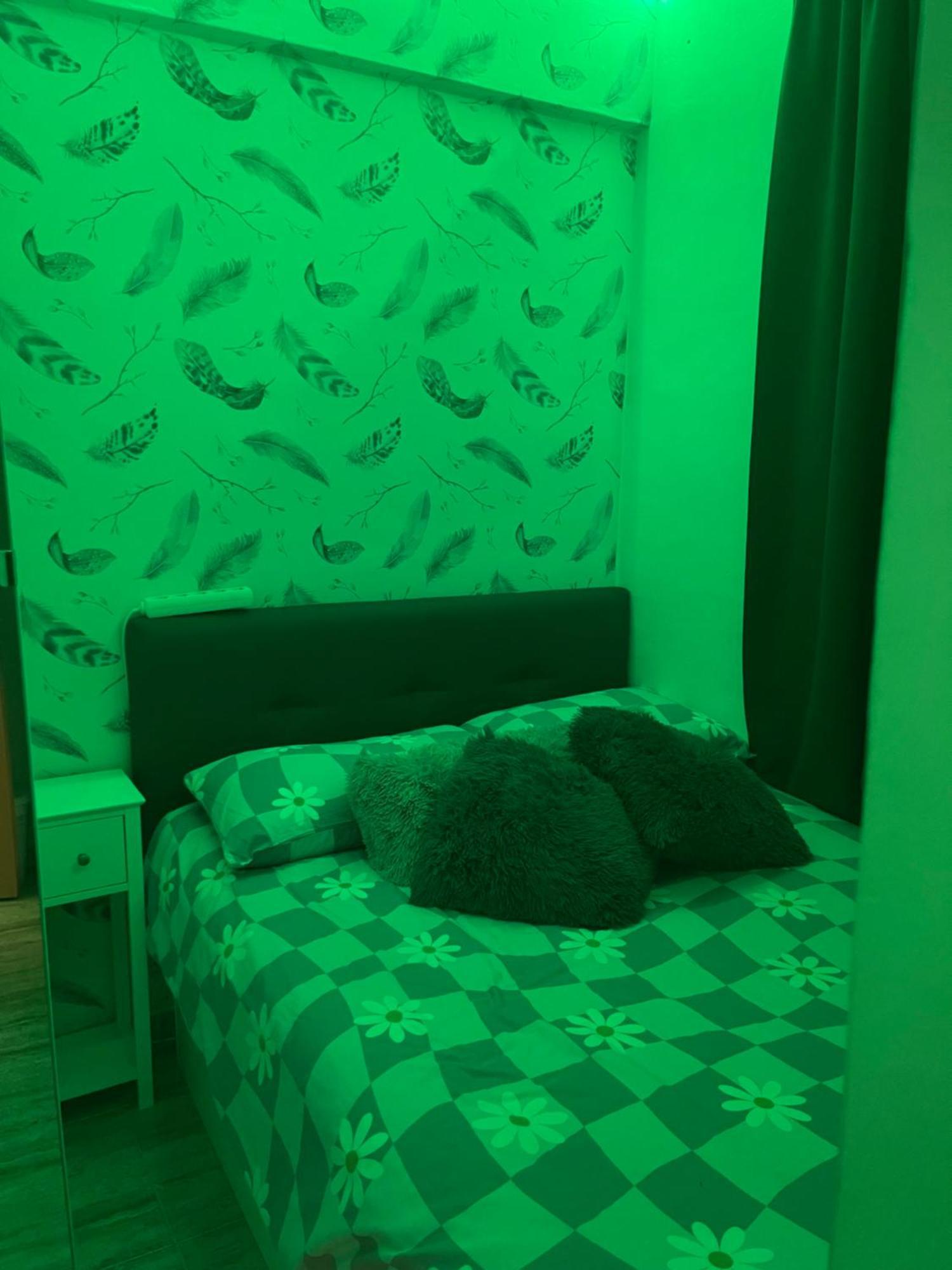 Relax Home บาร์เซโลนา ภายนอก รูปภาพ